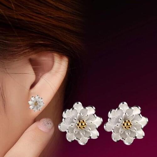 Wholesale Lotus Cherry Blossoms Earrings Accessories Fashion Jewelry Stud Earrings for Women Beautiful Luxury Wedding Party Gift