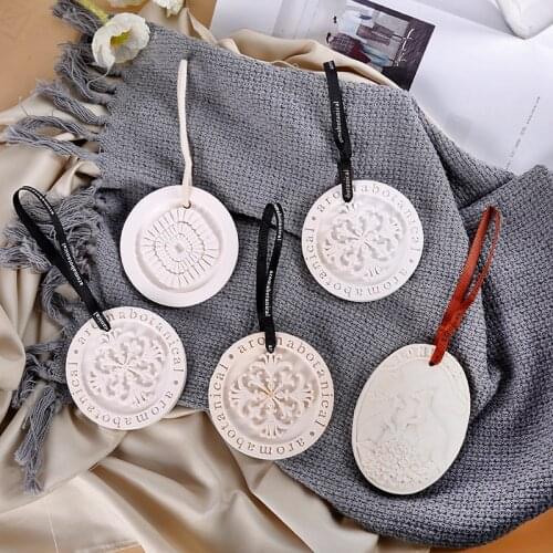 1pcs Hanging Aroma Stone Scented Aromatherapy Diffuser Car Mirror View Pendant With Scented Essential Oil Car Air Freshener