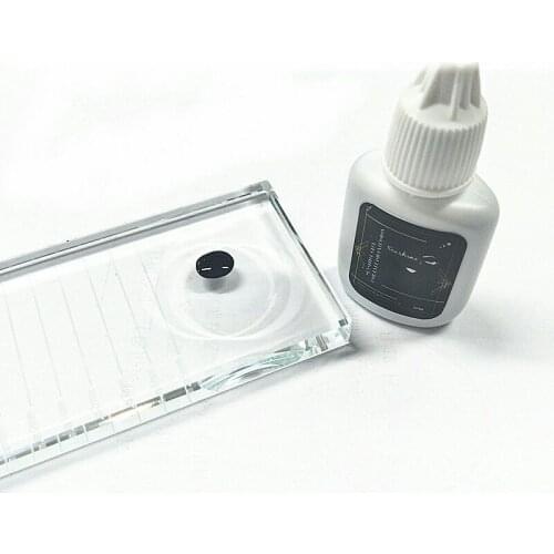 Top !! 5 ml Fast Drying Individual Eyelash Extension Glue Smelless lash adhesive Not recommended for Clients with sensitive eyes