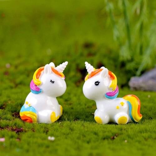 1Pcs Colourful Unicorn Miniature Cute Animal Statue Resin Craft Car Cake Home Decoration Fairy Garden Supplies