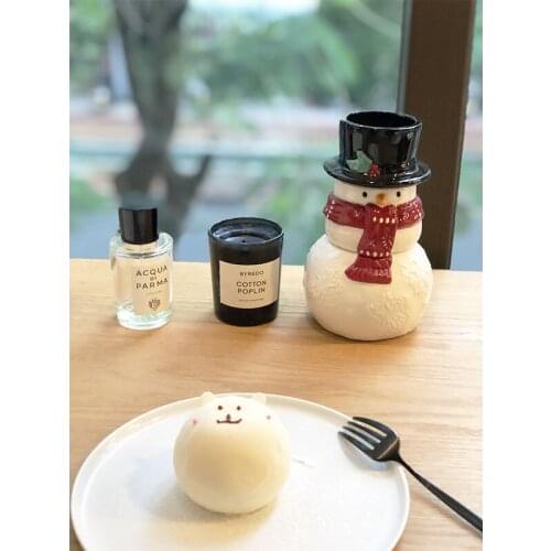 Pepper Shaker Housewares Kitchen Jars for Spices Ceramic Tableware Snowman Spice Jars Christmas Door Seasoning Kitchen bottle