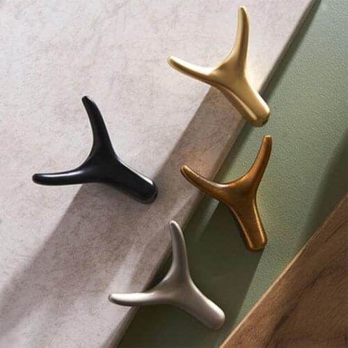 Wall Mounted Hook Bull Head Hat Coat Towel Hook Zinc Alloy Brushed Wall Hanging Hook Bathroom Toilet Hanger Rack Wall Decoration