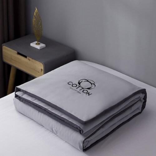 2021 New Thin Quilt Summer Summer Air-conditioning Comforter Bedspread Twin Queen King Size Breathable Throws Blanket