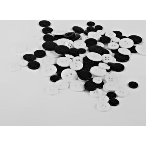 100Pcs Assorted Resin Buttons for Sewing Scrapbooking Cardmaking DIY Crafts