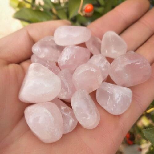 200g Beautiful natural pink crystal crystal raw stone wedding decoration aquarium
