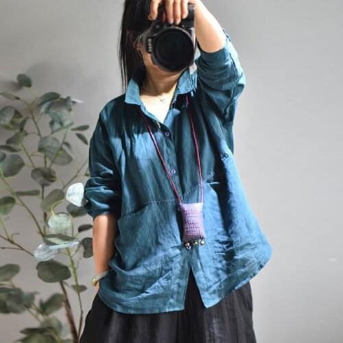 Johnature Cotton Linen Retro Embroidery Turn-down Collar Long Sleeve Irregular Shirt 2021 Autumn New Leisure All-match Women Top