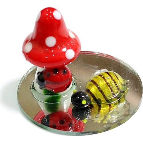 Handmade Glass Mushroom Art Figurines With Cute Ladybug Bee Mini insects Animal Ornament Creative Home Desktop Decor Accessories
