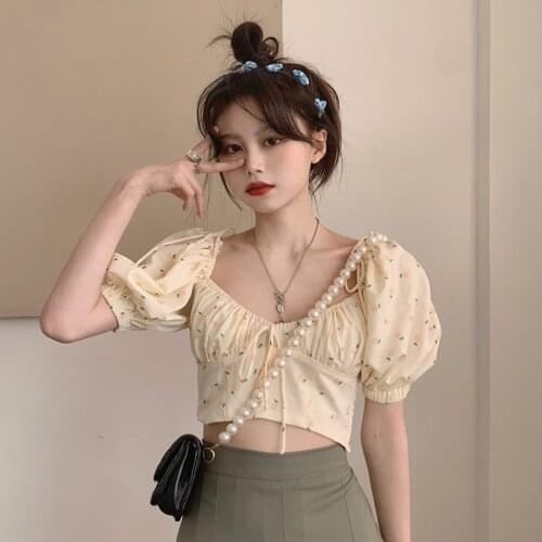 Summer new cropped blouse Korean version of the vitality girl small fresh V-neck bubble flower blouse lantern sleeves slim shirt