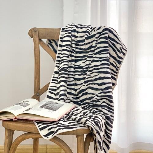 Simple Zebra Stripe Absorbent Towel Student Bathing Cotton Face Towel Ins Style Korean Household Towel Coral Fleece
