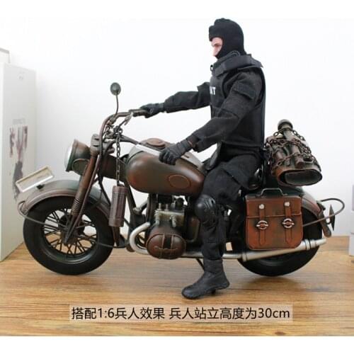Full Metal Handmade 1942 R75 Motorcycle Model 1:8 Can Be Equipped With HT 12 Inch Soldier Ornaments 37CM*14CM*18.5CM