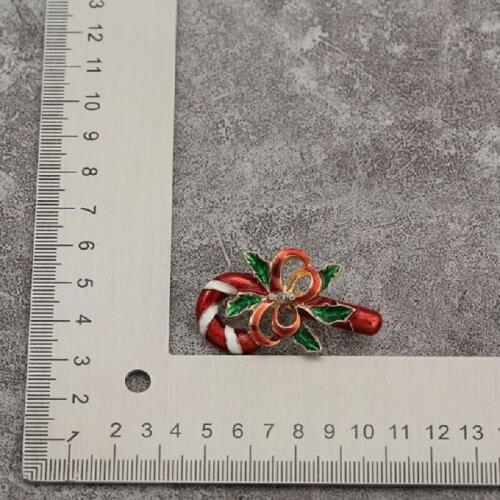 Drop enamel inlaid with diamond Christmas walking stick alloy autumn and winter new sweater cardigan coat trench coat fashion al