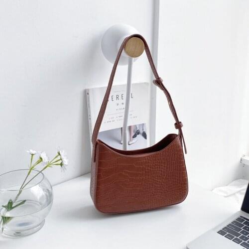 2021 Womens Bag Crocodile Baguette Bag High Quality Leather Women Small Handbags Shoulder Alligator Axillary Bag Whole Sale