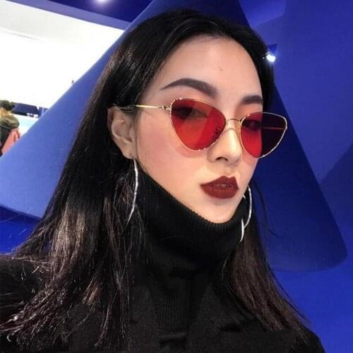 Trendymate Red Cat Eye Sunglasses Women Clear Lens Sun Glasses for Women CatEye Metal Pink Yellow occhiali da sole Uv400 1020T