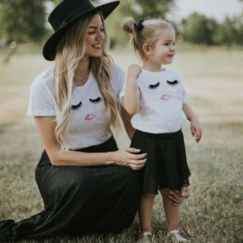 1pcs Mommy and Me Lash & Lips T Shirt Mommy and Child Short Sleeve Casual T Shirt Summer Family Matching Outfit Clothes