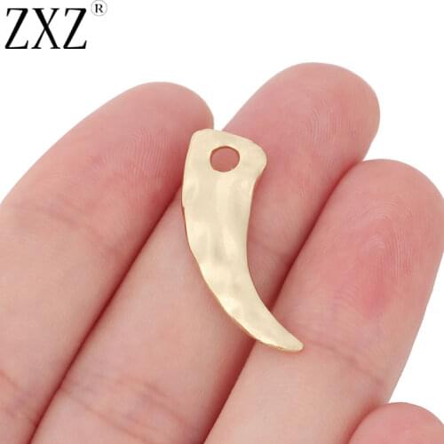 ZXZ 10pcs Gold Tone Hammered Tooth Teeth Horn Charms Pendants for Necklace Jewelry Making Findings 25x10mm