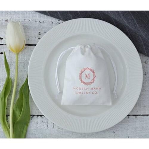 50 White Flannel Drawstring Pouches Personalized Logo for Jewelry Packaging Wedding Favor Gift Bag Cosmetic Bags Can Custom Size