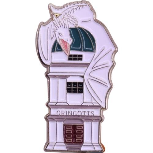 Escape from Gringotts badge ironbelly dragon pop sight pin great addition