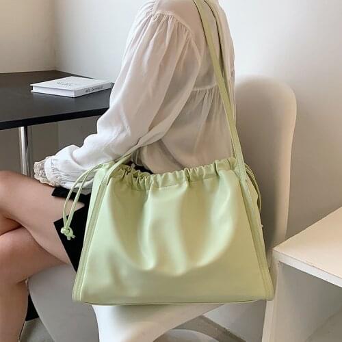 Temperament and Large Capacity One-shoulder Underarm Ladies Bag2021new High-quality Small Fresh Texture Casual Portable Tote Bag
