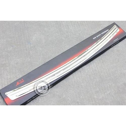 High quality stainless steel Rear bumper Protector Sill For 2010-2011 Hyundai Santa Fe