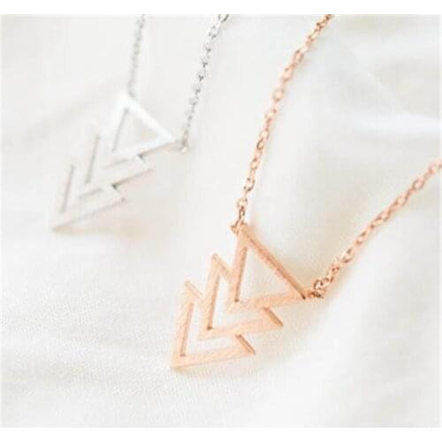 Fashion superposition of three triangles pattern necklaces Color necklaces for women design chain of clavicle