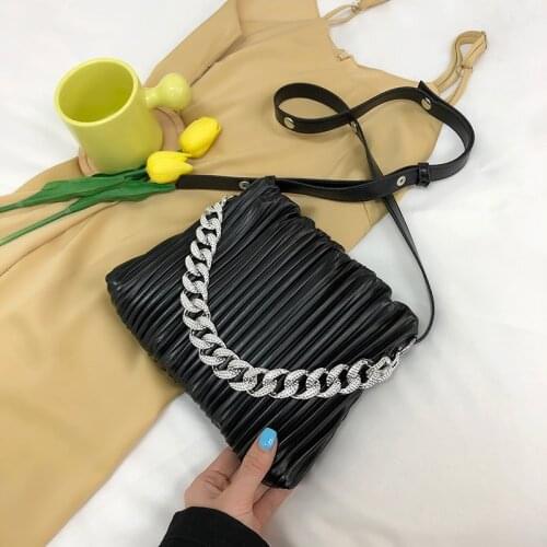 Women Bag Classic Fold Leather Handbags And Purse Soft Leather Armpit Shoulder Bags For Women Vintage Crossbody Bag Daily Clutch