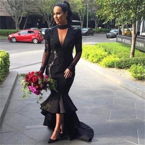 New Style Saudi Arabia Sexy Evening Prom Gown High Neck Long Sleeve with Appliques Button Black Floor Length Dress