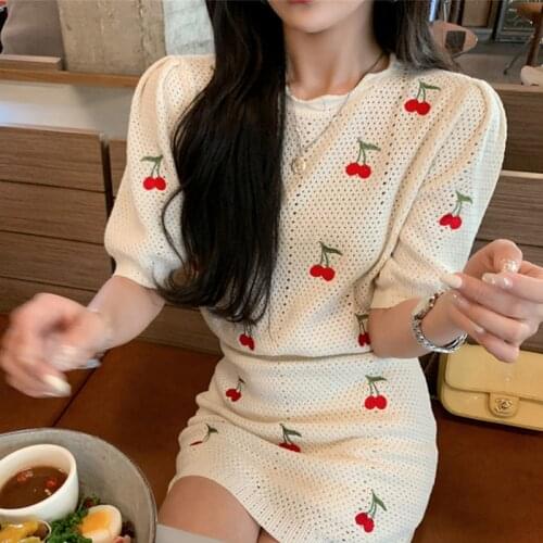 French gentle wind embroidery little cherry v-neck knitting cardigan jacket dress hollow out suit dress with short sleeves
