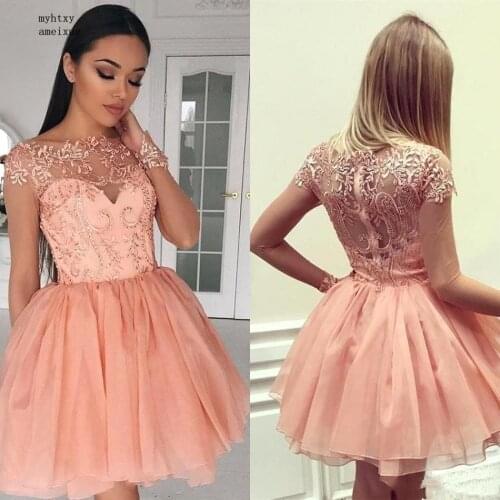 2020 Illusion Pink Short Evening Dresses Sexy Boat Neck Short Cap Sleeve Custom Make Evening Gowns for Women Robe De Soiree