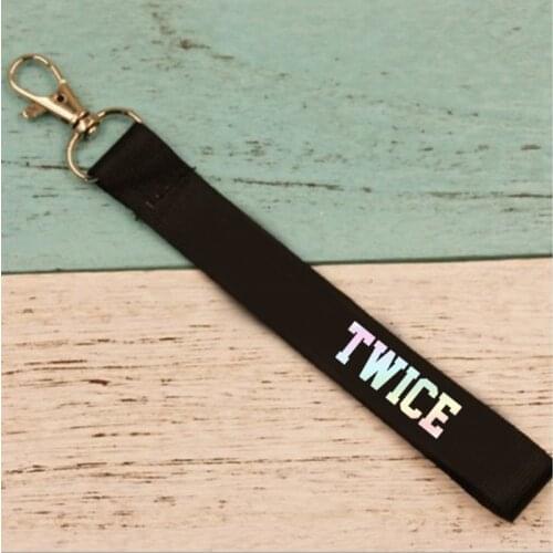 Kpop Twice Album MOMO MINA Nylon KeyChain Discoloration Name Key Chain Car Jewelry Chaveiro Llaveros A20648