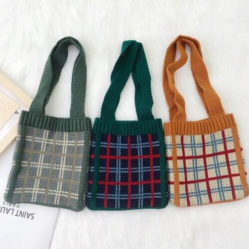 British color matching Plaid childrens knitted shoulder bag autumn and winter new soft cute cute baby messenger bag