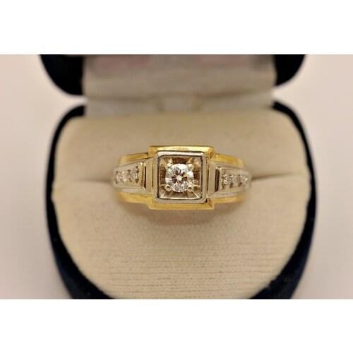 ANTIQUE ORIGINAL 18K NATURAL DIAMOND DECORATED PRETTY RUSSIAN KNIGHT STYLE RING