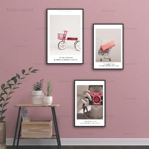 Wall Art Pictures The Simplicity of Fashion Posters and Prints Modern Woman with a Camera Canvas Painting Home Decor No Frame