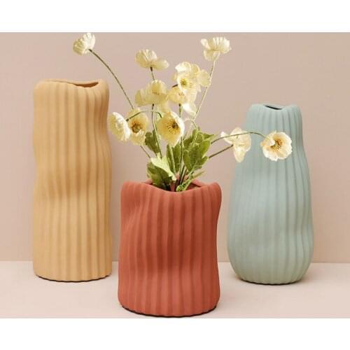 Morandi Irregular Ceramic Vase For Home Decoration Accessories Colorful Glazed Artware Living Room Desktop Display Furnishings