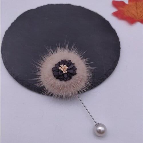 New Mink Fur Women Brooches Pompom Ball Corsage Pins Lapel Shawl Pin Lady Coat Collar Jewelry Gifts