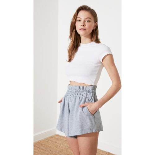 TRENDYOLMİLLA Womens Summer Shorts