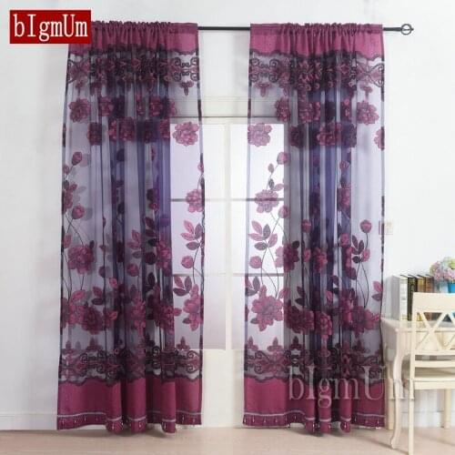 bIgmUm Curtains In The Living Room On The Window