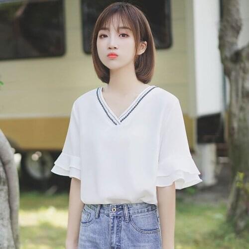 Spring and Summer Five-point Trumpet Sleeves Loose V-neck Solid Color Wild Short-sleeved Shirt Womens Ruffled T-shirt Women