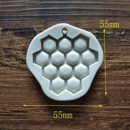 Honeycomb silicone fondant cake mould