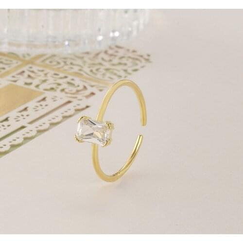 Korean Fashion S925 Sterling Silver Four Prong Square Cubic Zirconia Stones Ring Free Shipping for Women Anniversary Jewelry