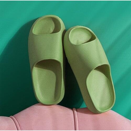 Fashion New Women Home Slippers Lightweight Thick Soles Anti Slip Female Bathroom Slippers Soft Bottom Comfortable Large Size