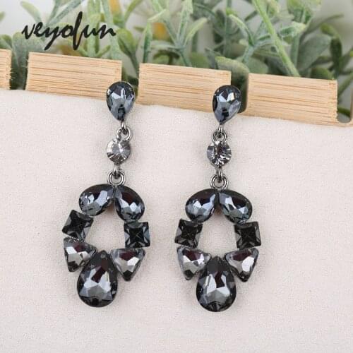 Veyofun Cute Hollow Crystal Drop Earrings Trendy Bridal Dangle Earrings Fashion Jewelry for Women Gift