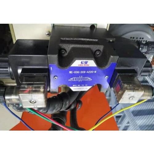 GW CHIA WENG Hydraulic gear solenoid valve WE-03G-3C6-A220-N CHIA WENG CO LTD