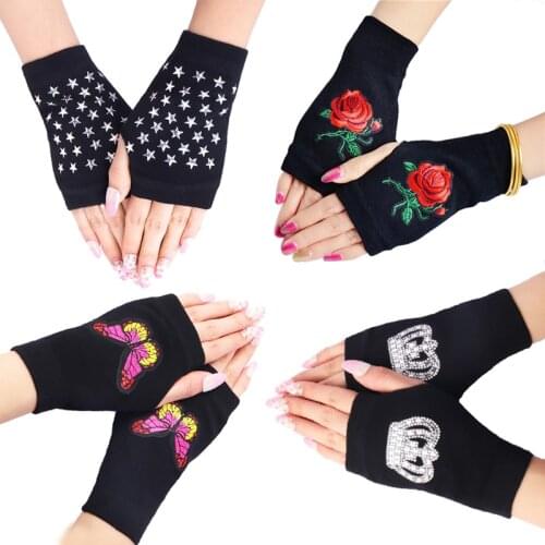 Women Autumn New Knitted Gloves Winter Gloves Rhinestone Rivet Student Fingerless Gloves Sailor Dance Star Half Finger Gloves