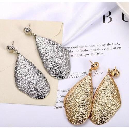 2020 Womens Earrings Fashion Jewelry Shell Dangling Earrings Pendientes Valentines Day Gift Earrings for Women