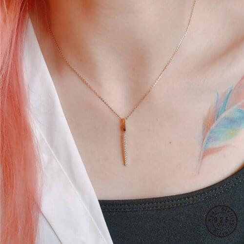 925 Sterling Silver Round Stick Pendant Clavicle Chain Necklace Women Pavé Crystal Glamorous Temperament Wedding Jewelry Gift