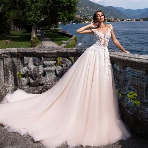 Champagne Vestido De Noiva Muslim Wedding Dresses A-line Cap Sleeves Tulle Appliques Lace Boho Wedding Gown Bridal Dresses