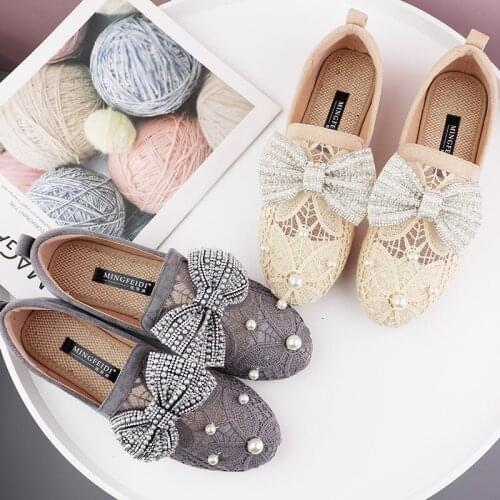 Thin mesh breathable flat bottom comfortable ladies casual shoes summer fashion bowknot rhinestone handmade large size 35-40