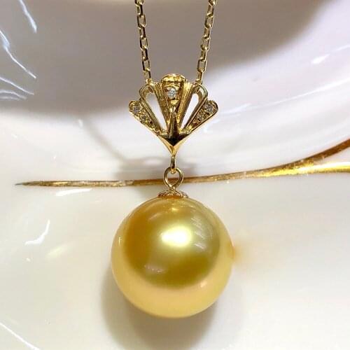 MADALENA SARARA 10-11mm AA Saltwater Southsea Gold Pearl 18K Women Earrings Shell Style Diamond Pave Setti Au750 Women Necklace