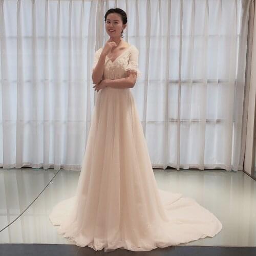 SL-5069 SuLi V-neck Lace Up Beach Wedding Dress Boho 2020 New Court Train Bride Dress Appliques Beard Crystal Wedding Gowns