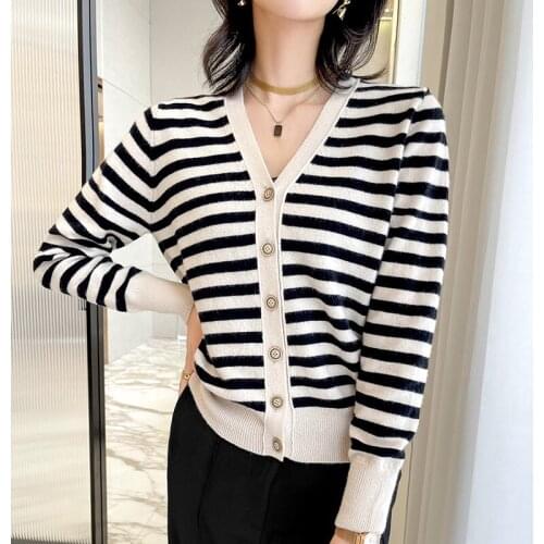 100% Wool Women Cardigan Korean Style V-neck Knitted Cashmere Sweaters Tops Female Fashion Casual Striped Long Sleeve Jacket